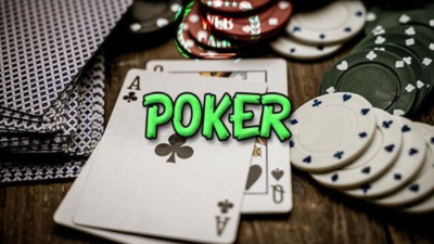 Poker Là Trò Chơi Gì? Khám Phá Luật Chơi Game Bài Cơ Bản